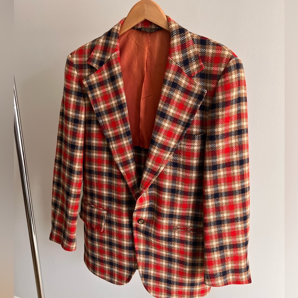 Lord Winston for Lloyds Vintage Plaid Sports Coat, approximately 40R